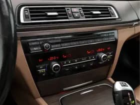 Bmw 7 serie thumbnail 14