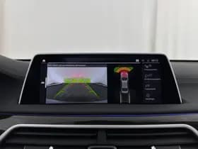 Bmw 7 serie thumbnail 16