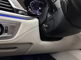 Bmw 7 serie thumbnail 23
