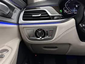 Bmw 7 serie thumbnail 24