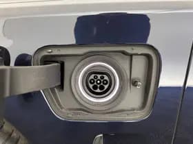 Bmw 7 serie thumbnail 28