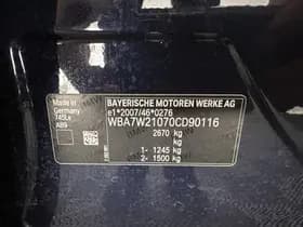 Bmw 7 serie thumbnail 32