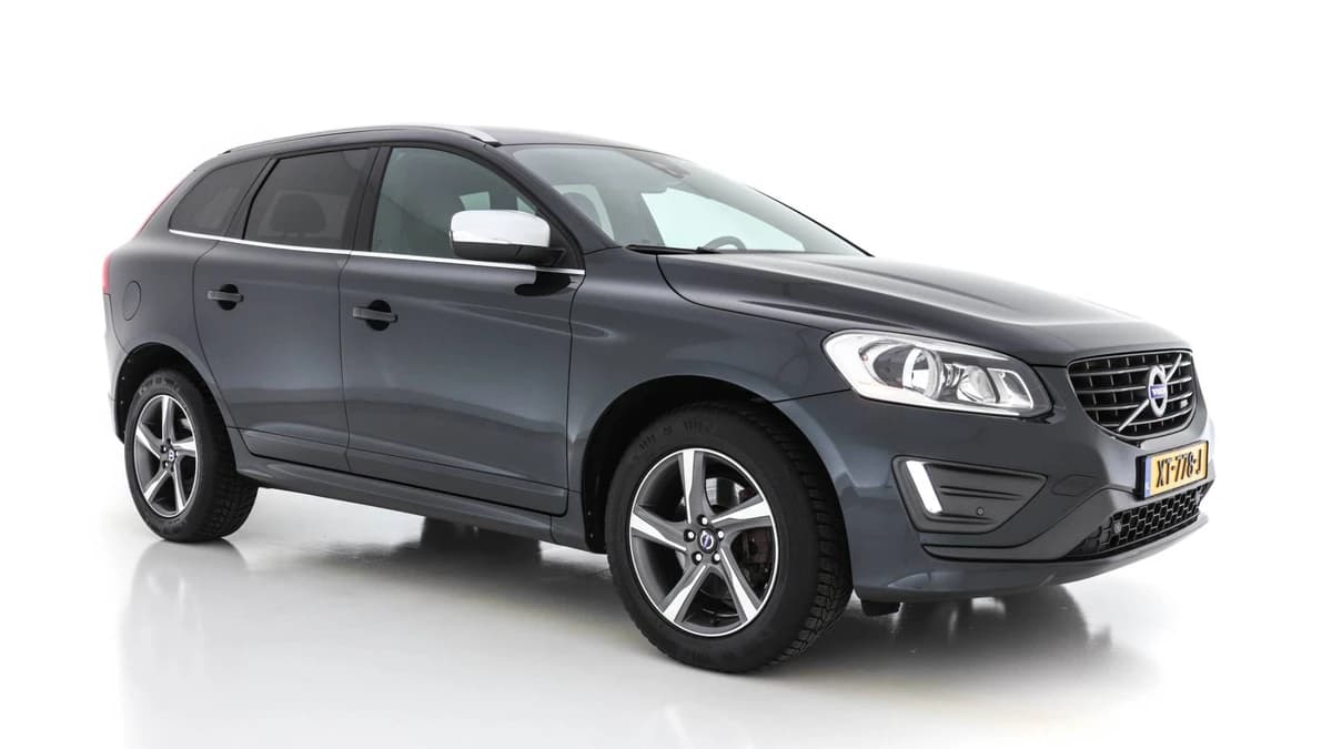 Volvo Xc60 — foto 1