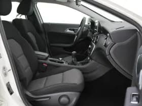 Mercedes-Benz Benz gla thumbnail 13