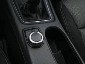 Mercedes-Benz Benz gla thumbnail 14