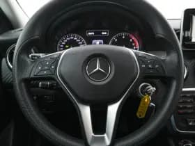 Mercedes-Benz Benz gla thumbnail 20