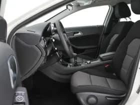 Mercedes-Benz Benz gla thumbnail 9