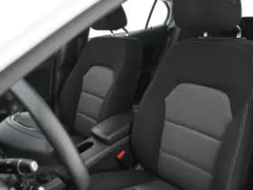 Mercedes-Benz Benz gla thumbnail 10