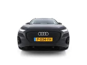 Audi Q4 e tron thumbnail 3