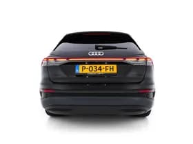 Audi Q4 e tron thumbnail 6