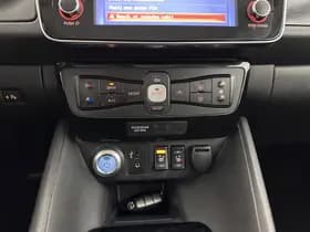 Nissan Leaf thumbnail 16