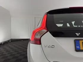 Volvo V60 thumbnail 26