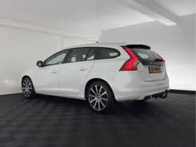 Volvo V60 thumbnail 5