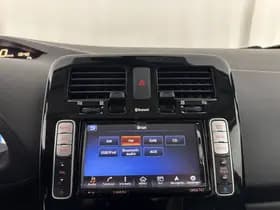 Nissan Leaf thumbnail 14