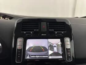 Nissan Leaf thumbnail 16