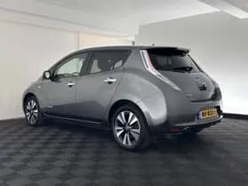 Nissan Leaf thumbnail 5