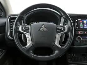 Mitsubishi Outlander thumbnail 18