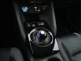 Nissan Leaf thumbnail 14