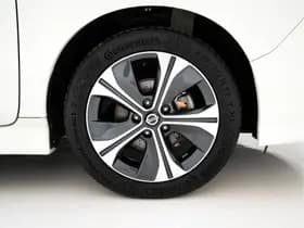 Nissan Leaf thumbnail 27