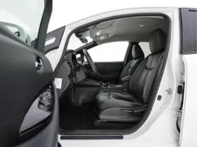 Nissan Leaf thumbnail 9