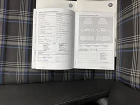 Volkswagen Golf thumbnail 31