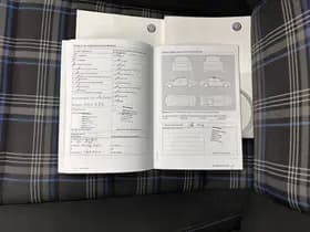 Volkswagen Golf thumbnail 35