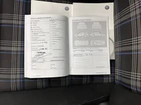 Volkswagen Golf thumbnail 36