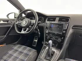 Volkswagen Golf thumbnail 7