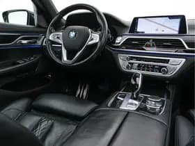 Bmw 7 serie thumbnail 8