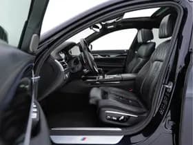 Bmw 7 serie thumbnail 9