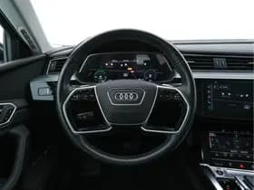 Audi E tron thumbnail 18
