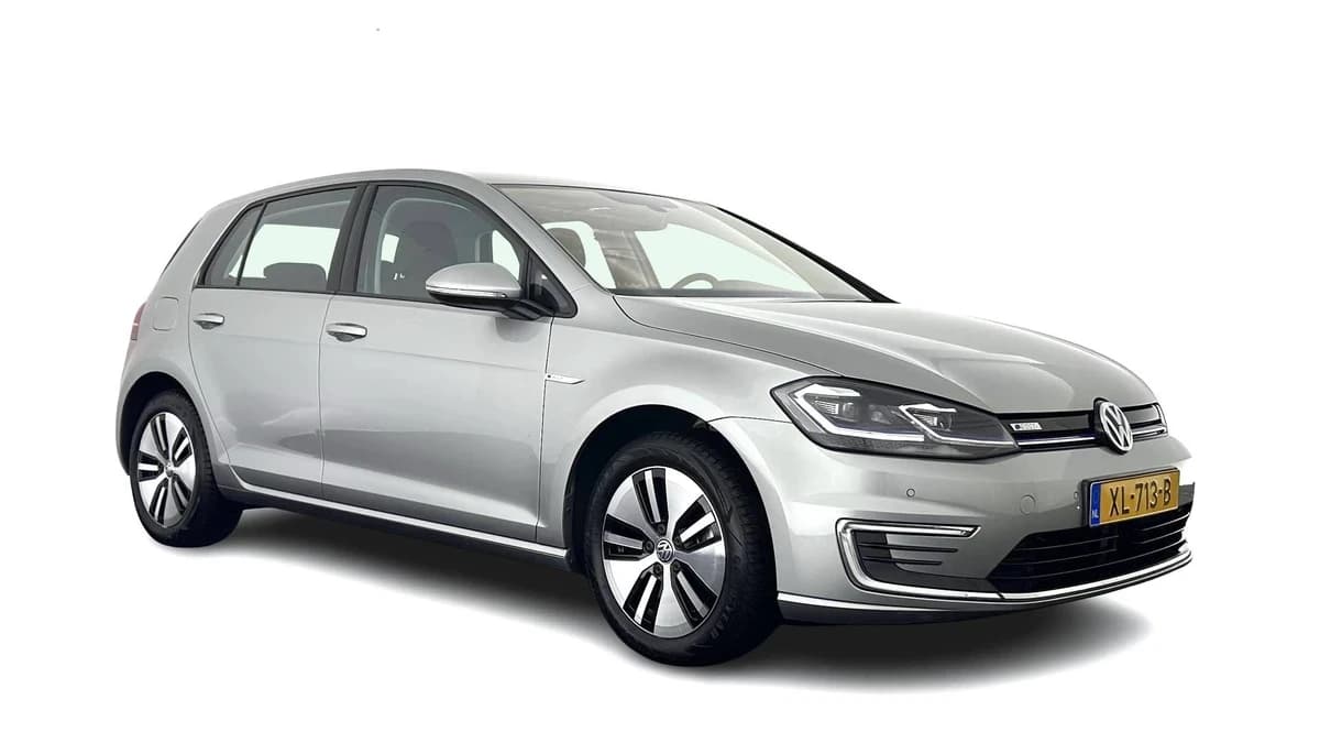 Volkswagen E golf — foto 1