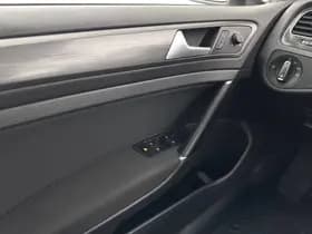 Volkswagen E golf thumbnail 19