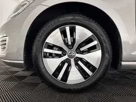Volkswagen E golf thumbnail 21