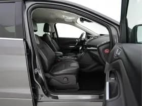 Ford Kuga thumbnail 11