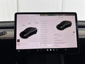 Tesla Model y thumbnail 24