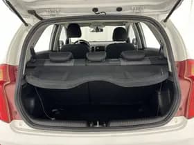 Kia Picanto thumbnail 10