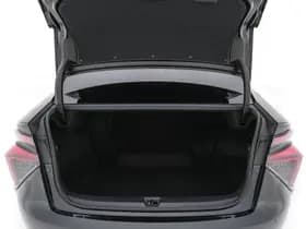 Toyota Mirai thumbnail 11