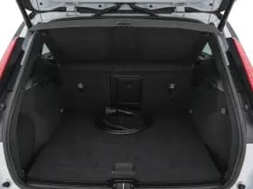 Volvo Xc40 thumbnail 11