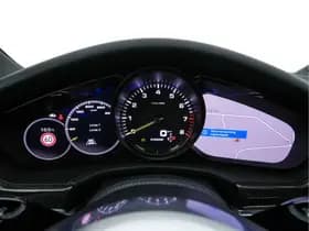 Porsche Panamera thumbnail 25