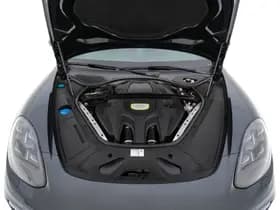 Porsche Panamera thumbnail 39