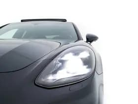 Porsche Panamera thumbnail 42