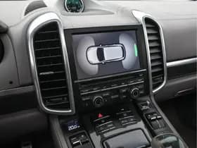 Porsche Cayenne thumbnail 18