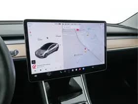 Tesla Model 3 thumbnail 13