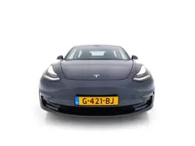 Tesla Model 3 thumbnail 3