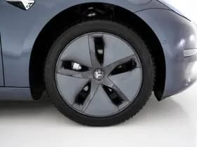 Tesla Model 3 thumbnail 27