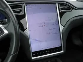Tesla Model s thumbnail 13