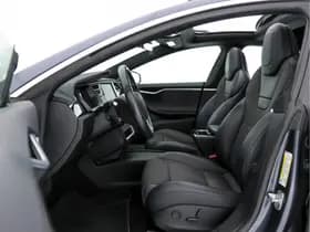Tesla Model s thumbnail 9