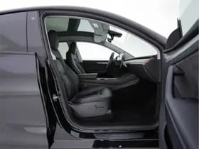 Tesla Model y thumbnail 13