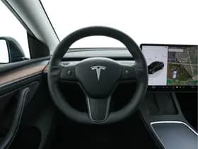Tesla Model y thumbnail 20